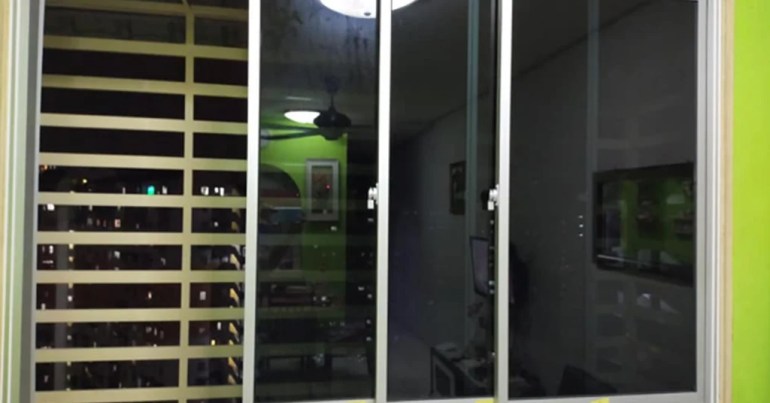 Cermin Tingkap Sliding