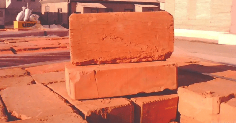 10 Idea Landskap Batu Bata Berwarna 2024 3 Kelebihan Menggunakan Batu Bata Landskap