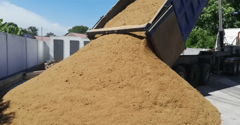 1 Ela Pasir Berapa Kg? Pengiraan yang Tepat 2 Mengapa Penting Mengetahui Berat Pasir dalam Ela