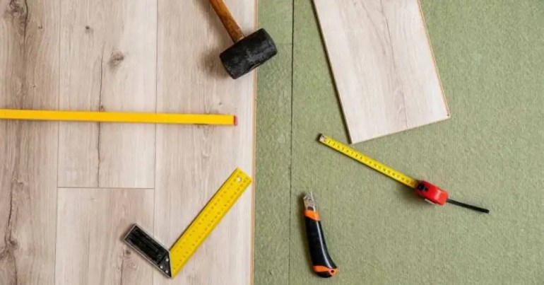 Cara Pasang Lantai Vinyl Sendiri di Rumah 3 Alat dan Bahan yang Diperlukan Semasa Pasang lantai Vinyl
