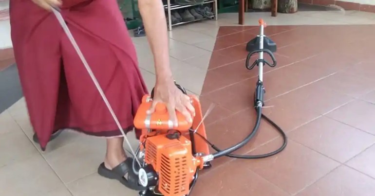 Harga Mesin Rumput Termurah dan Terbaik 2024 13 Apache