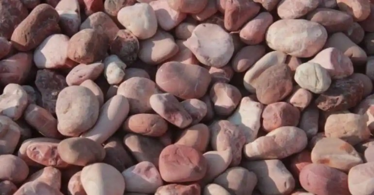 Harga Batu Kerikil Satu Lori di Malaysia 2024 5 Batu Kerikil Merah