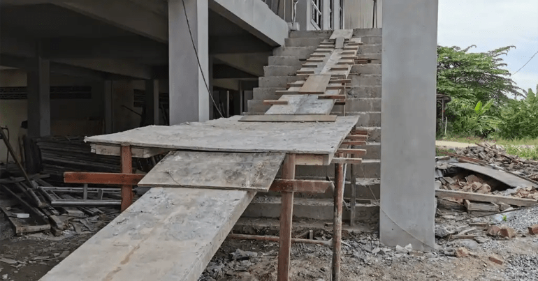 Tip untuk Menjimatkan Kos Membina Tangga Konkrit