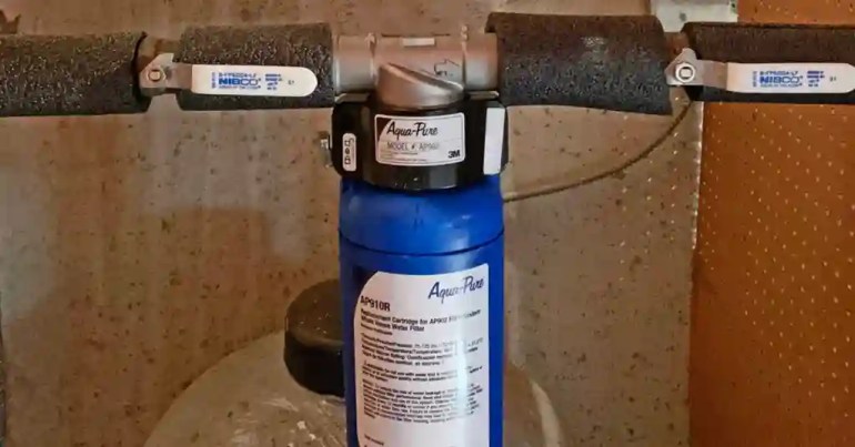 15 Penapis Air Luar Rumah Terbaik di Malaysia 2024 4 3M Aqua Pure AP902