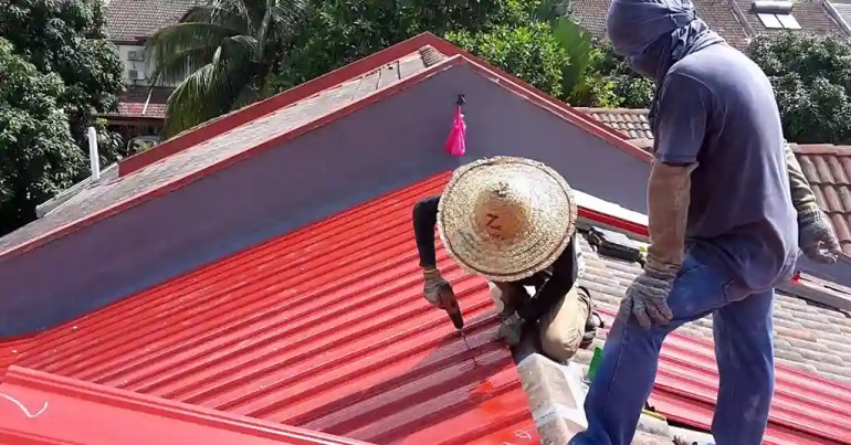 Faktor Penentu Harga Upah Pasang Bumbung Metal Deck