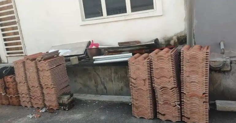 Kelebihan Membeli Atap Genting 1 Pallet