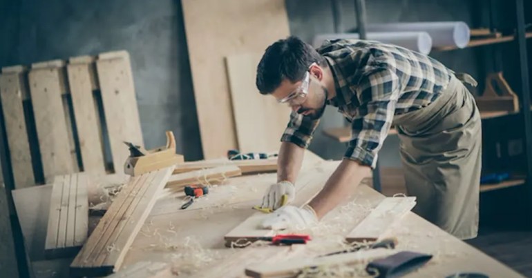Upah Tukang Kayu Furniture Malaysia Terkini 2024 4 Tips Mendapatkan Tukang Kayu Furniture Terbaik