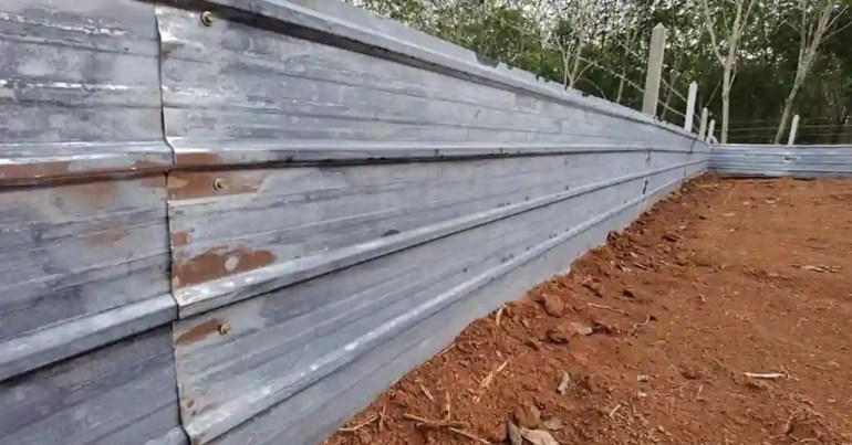 Harga Upah Pasang Pagar Kebun di Malaysia 2024 2 Upah Pasang Pagar Kebun Terkini